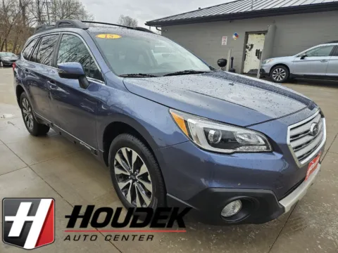 Blue 2015 Subaru Outback 2.5i Limited for sale in Marion, IA