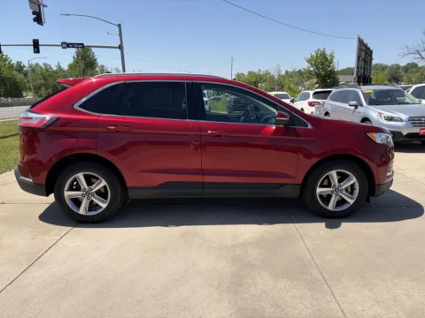 More photos of 2019 Ford Edge SEL at Houdek Auto Center, IA