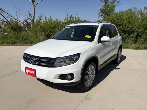 Another view of 2016 Volkswagen Tiguan SE for sale in Marion, IA at Houdek Auto Center