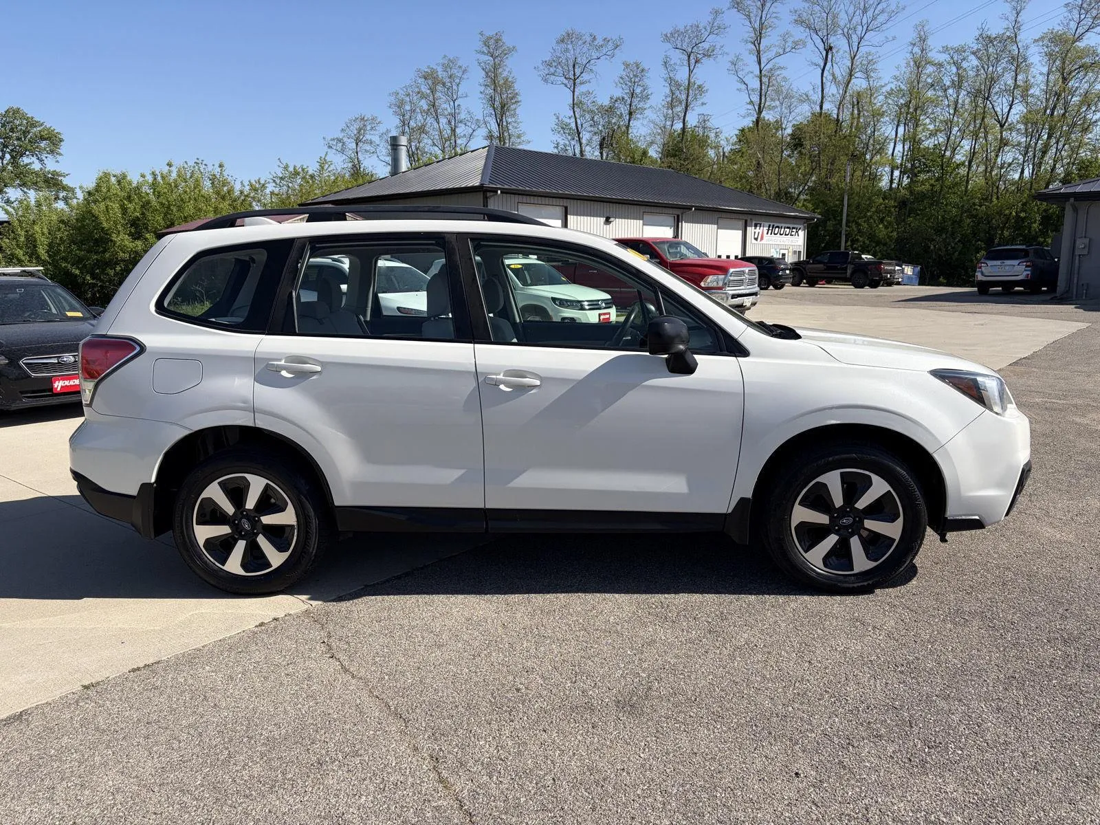 2018 Subaru Forester Base - Photo 4