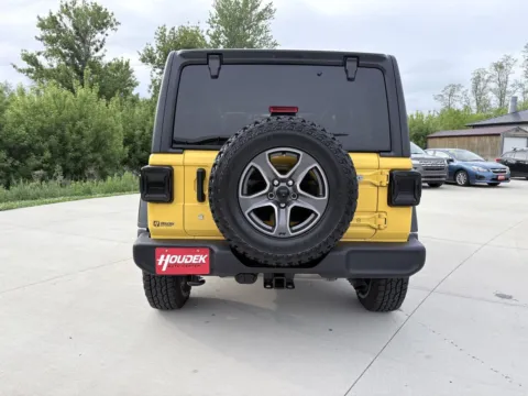 More photos of 2018 Jeep Wrangler Unlimited Sport S at Houdek Auto Center, IA