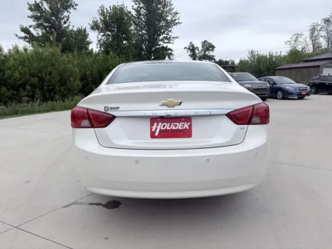 More photos of 2014 Chevrolet Impala LT at Houdek Auto Center, IA