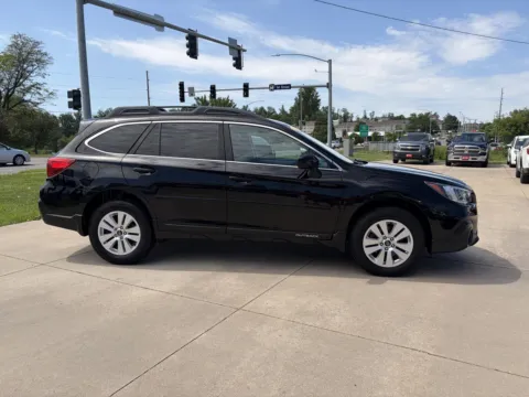 More photos of 2018 Subaru Outback Premium at Houdek Auto Center, IA