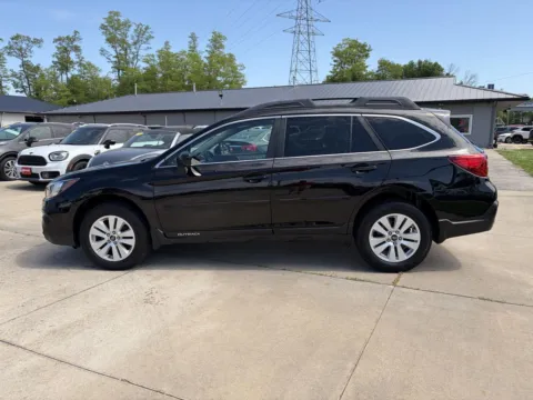 More photos of 2018 Subaru Outback Premium at Houdek Auto Center, IA