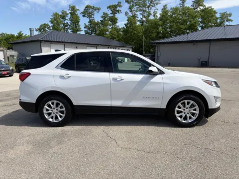 More photos of 2020 Chevrolet Equinox LT at Houdek Auto Center, IA