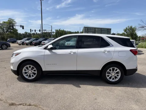 More photos of 2020 Chevrolet Equinox LT at Houdek Auto Center, IA