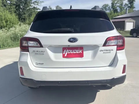 More photos of 2017 Subaru Outback Limited at Houdek Auto Center, IA