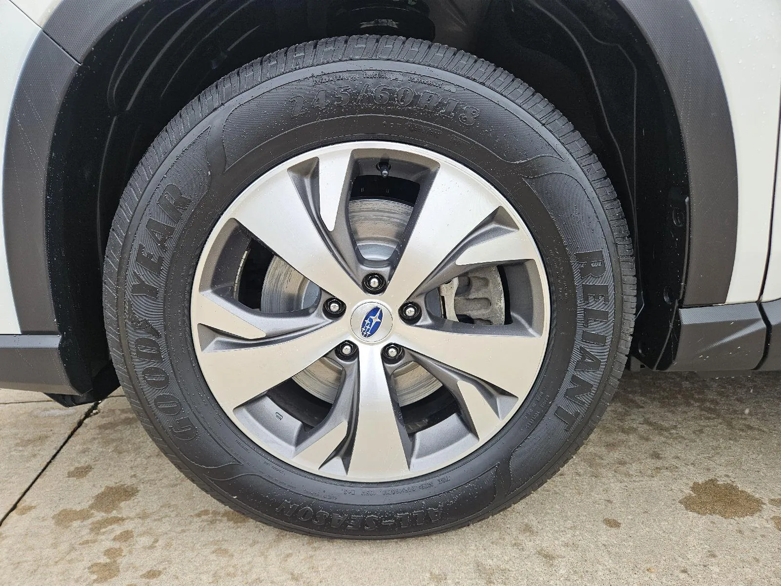 Subaru Ascent photo 9