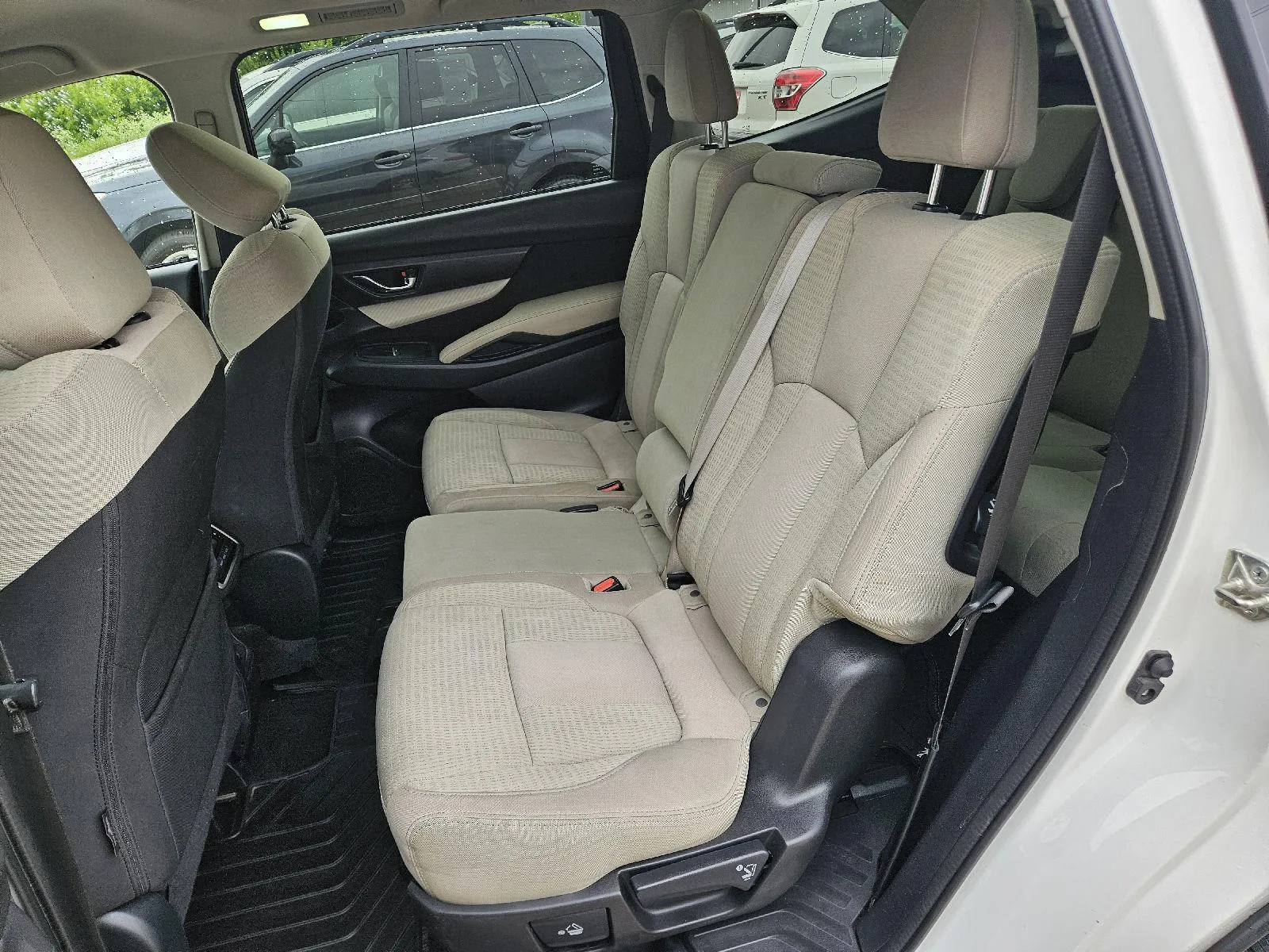 Subaru Ascent photo 16