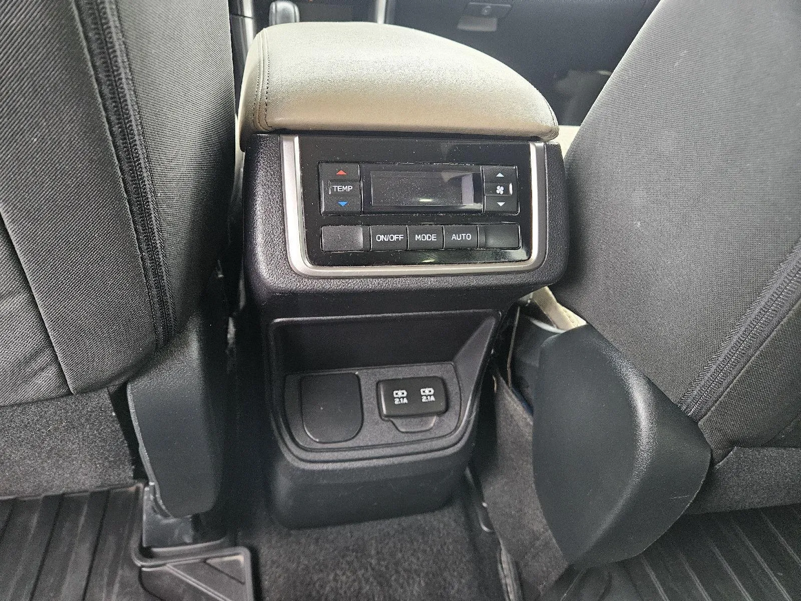 Subaru Ascent photo 17