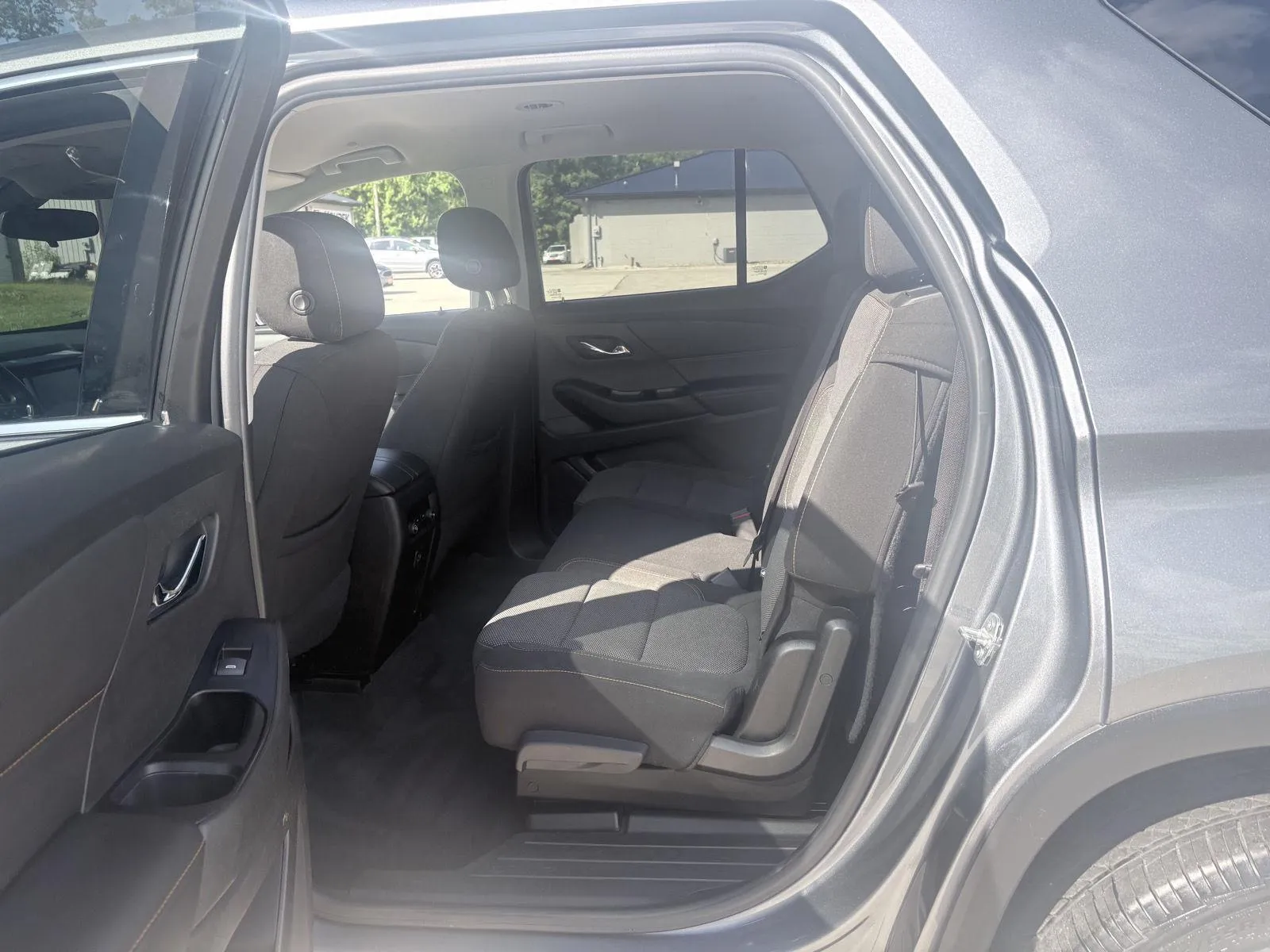 Chevrolet Traverse photo 14