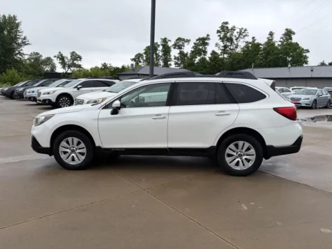 More photos of 2018 Subaru Outback Premium at Houdek Auto Center, IA