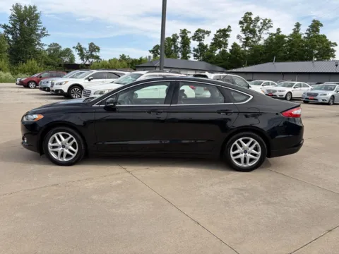 More photos of 2014 Ford Fusion SE at Houdek Auto Center, IA