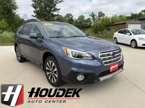 Blue 2015 Subaru Outback 2.5i Limited for sale in Marion, IA
