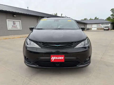 Photos of 2019 Chrysler Pacifica Hybrid Limited for sale in Marion, IA at Houdek Auto Center