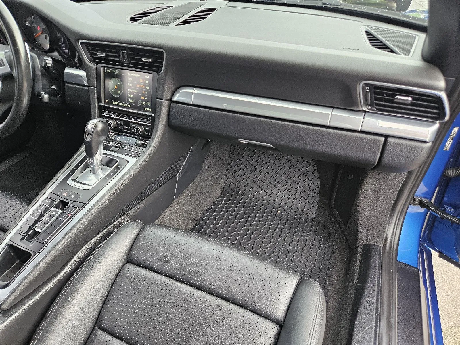 Porsche 911 photo 15