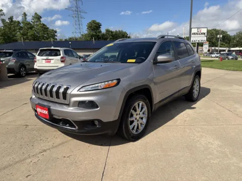 Another view of 2017 Jeep Cherokee Limited for sale in Marion, IA at Houdek Auto Center