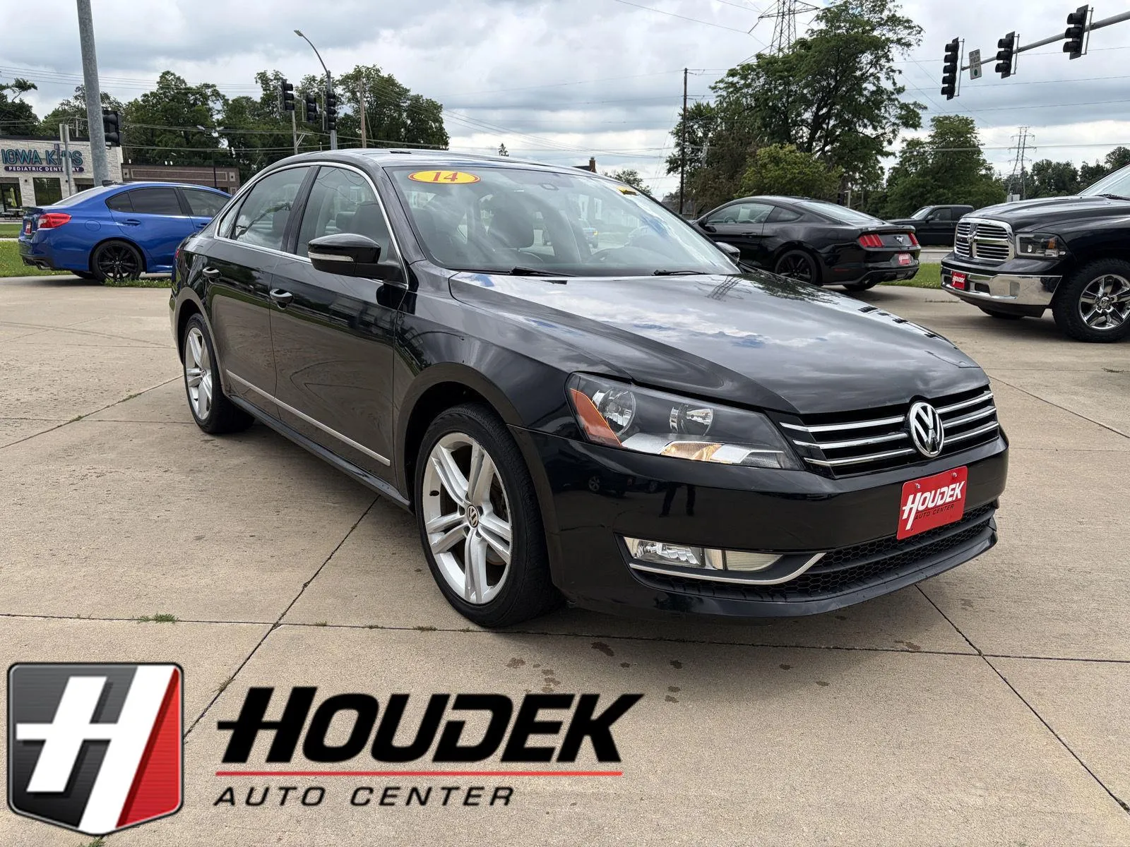 Black 2014 Volkswagen Passat SEL Premium for sale in Marion, IA