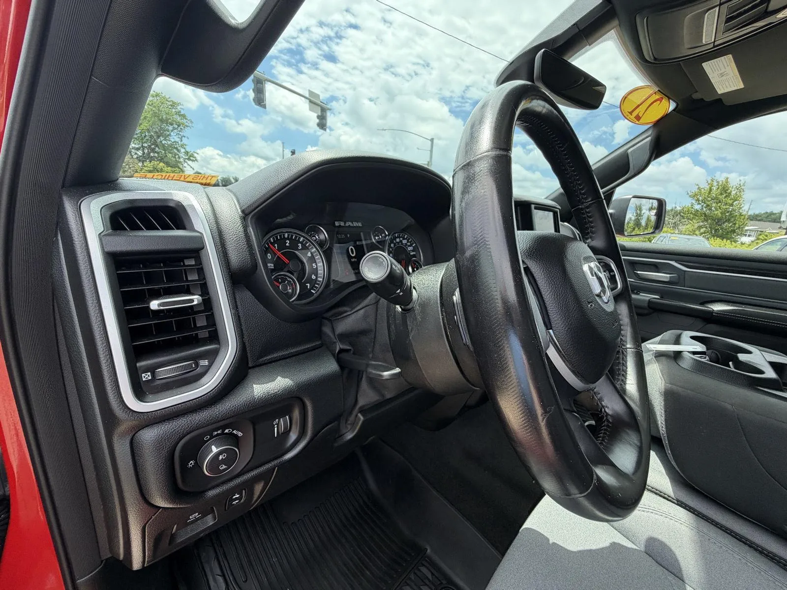 Ram 1500 photo 11