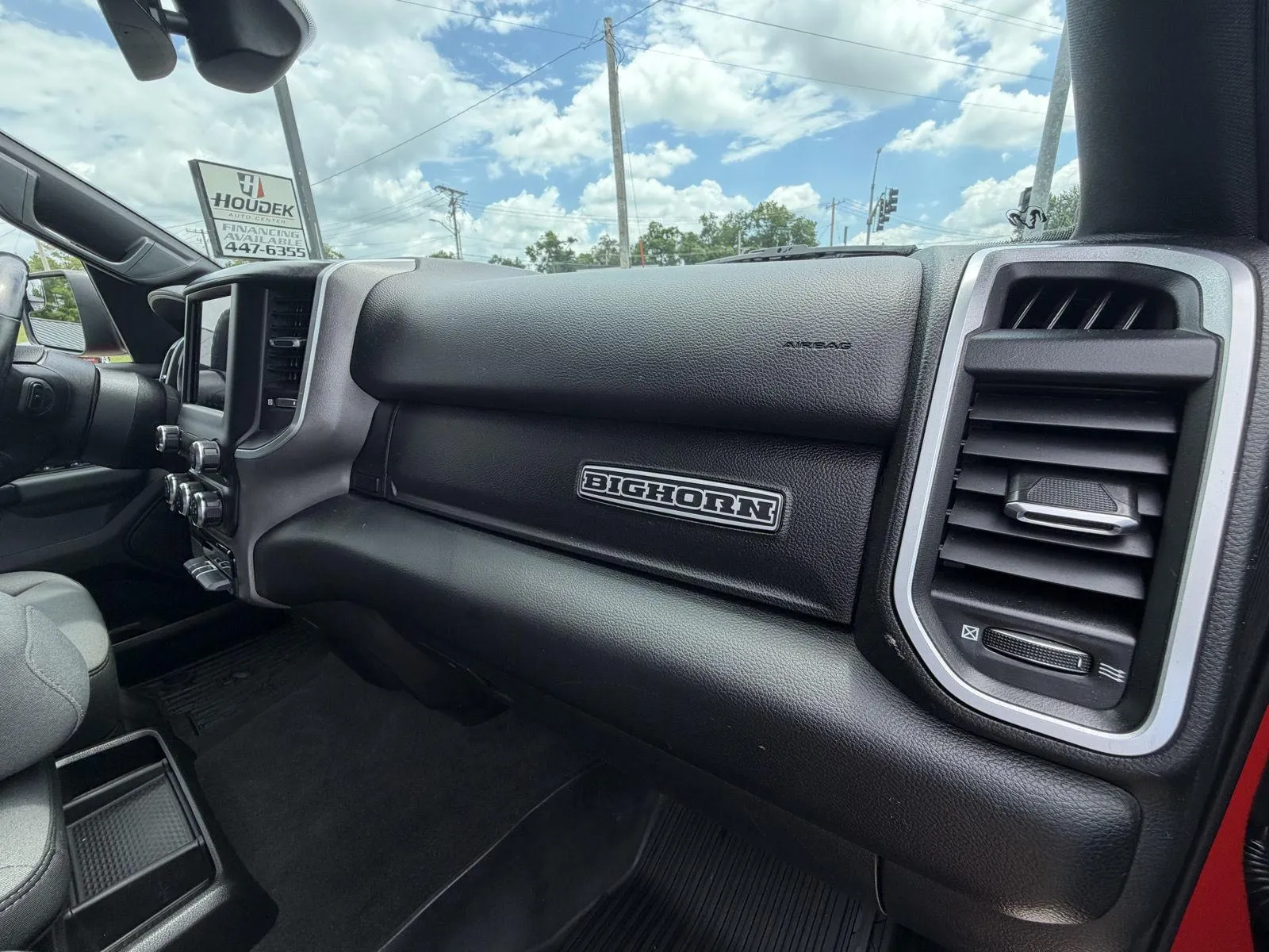 Ram 1500 photo 14