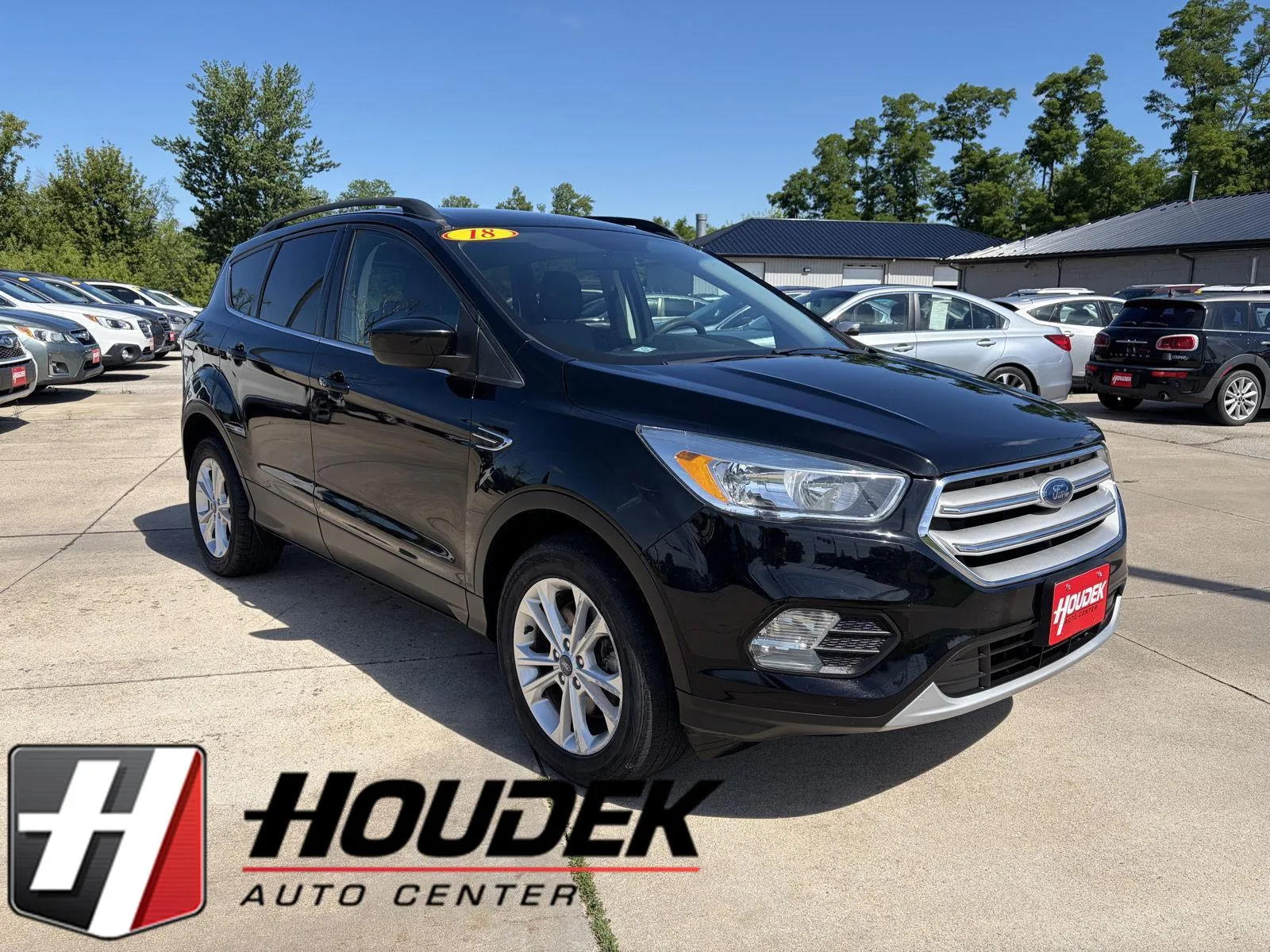 Black 2018 Ford Escape SE for sale in Marion, IA