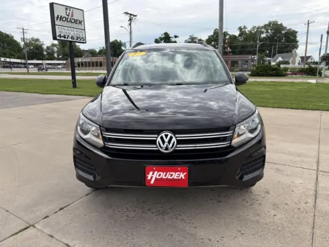 Photos of 2017 Volkswagen Tiguan S 4Motion for sale in Marion, IA at Houdek Auto Center