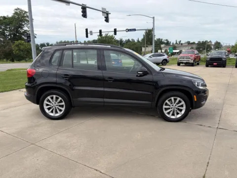 More photos of 2017 Volkswagen Tiguan S 4Motion at Houdek Auto Center, IA