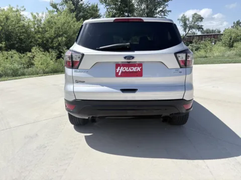 More photos of 2018 Ford Escape SE at Houdek Auto Center, IA