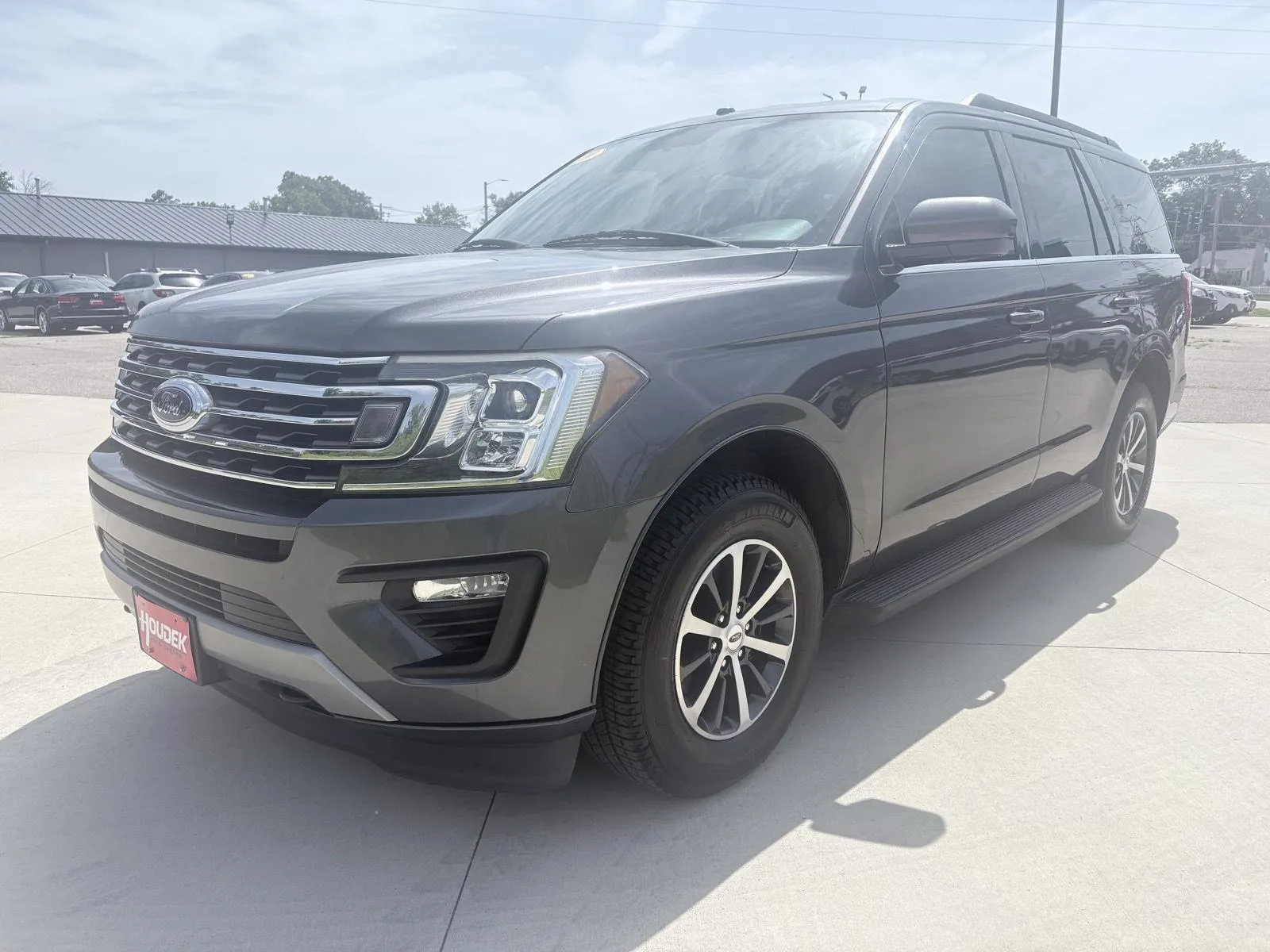 Ford Expedition photo 3