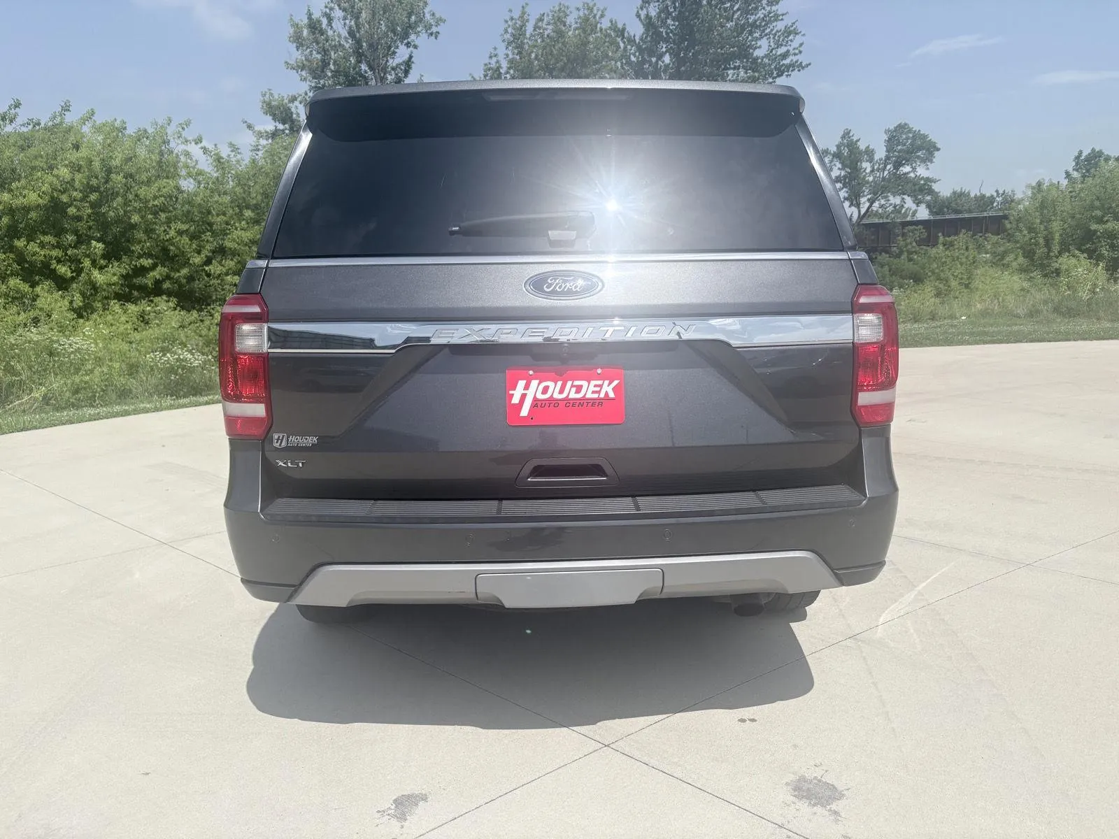 Ford Expedition photo 5