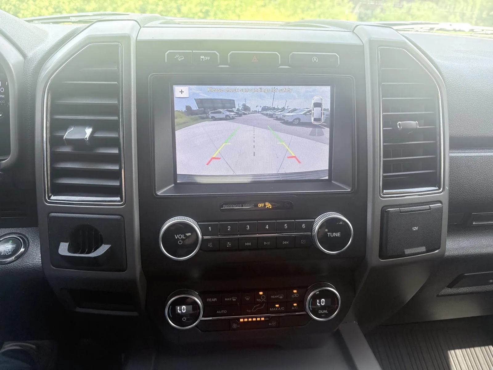 Ford Expedition photo 15