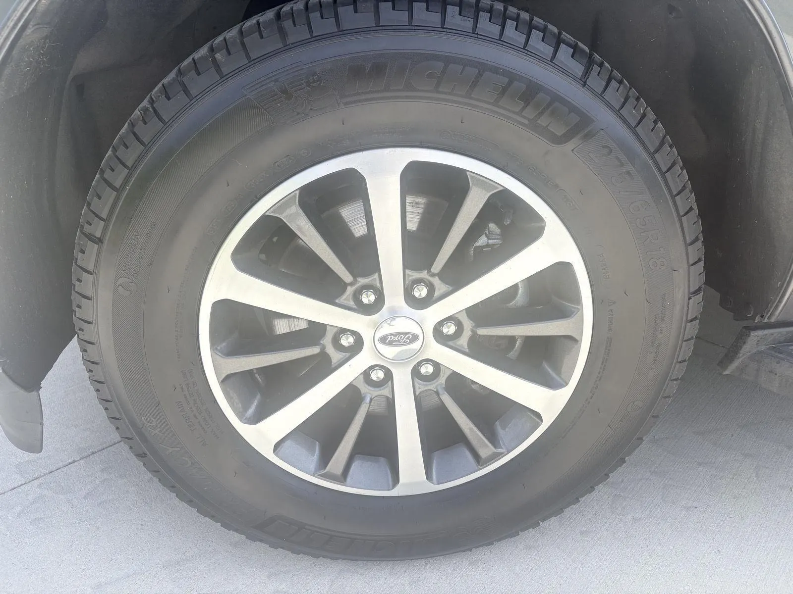 Ford Expedition photo 16