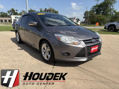 Gray 2014 Ford Focus SE for sale in Marion, IA