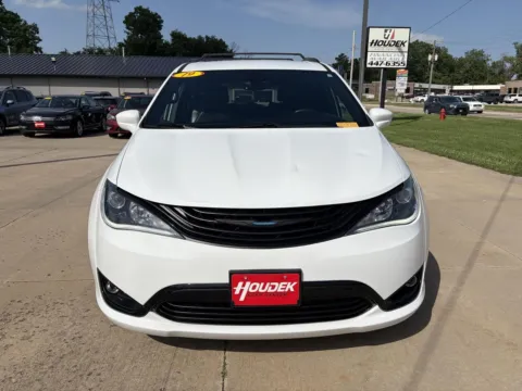 Photos of 2019 Chrysler Pacifica Hybrid Touring L for sale in Marion, IA at Houdek Auto Center