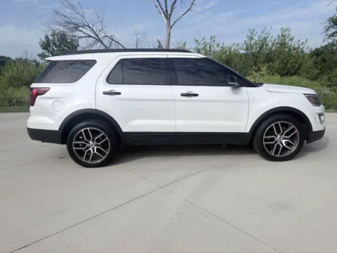 More photos of 2017 Ford Explorer Sport at Houdek Auto Center, IA
