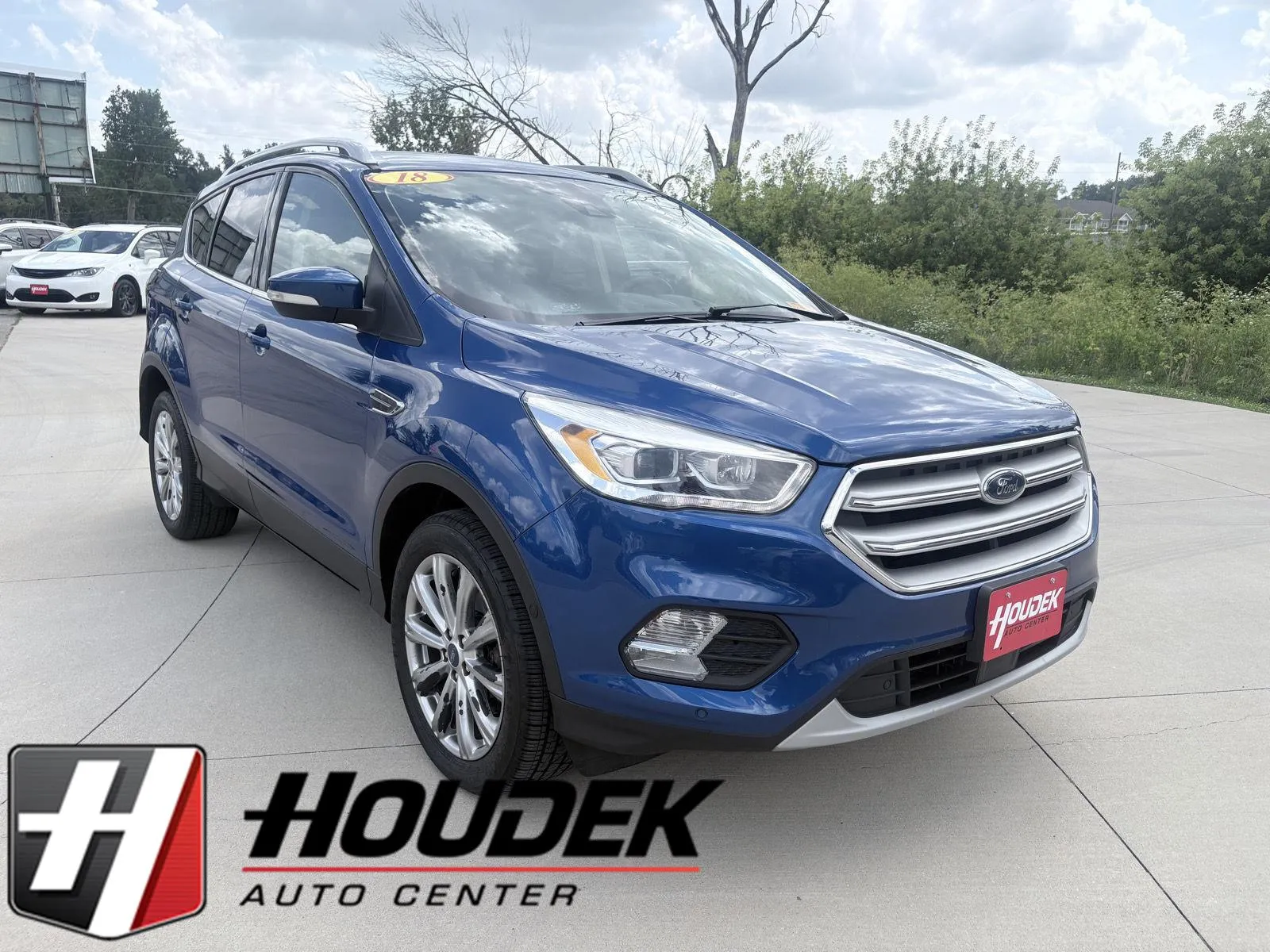 2018 Ford Escape Titanium 4WD's photo