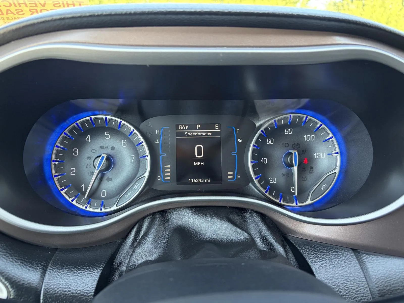 Chrysler Pacifica photo 18