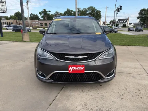Photos of 2017 Chrysler Pacifica Touring-L for sale in Marion, IA at Houdek Auto Center