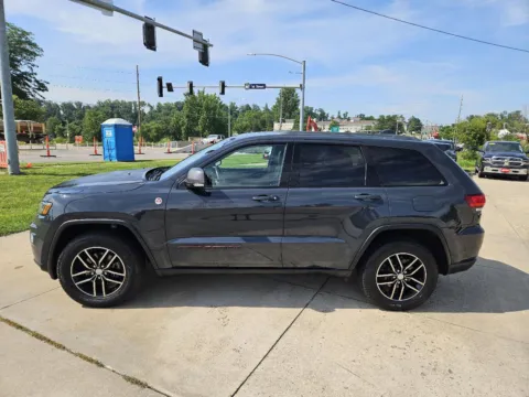 More photos of 2018 Jeep Grand Cherokee Trailhawk at Houdek Auto Center, IA