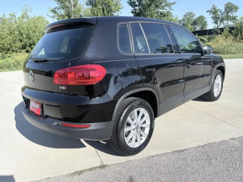 More photos of 2017 Volkswagen Tiguan Limited S at Houdek Auto Center, IA