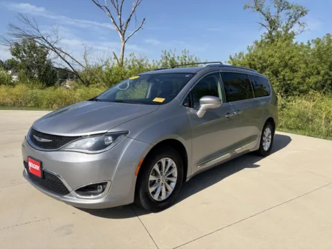 Another view of 2019 Chrysler Pacifica Touring L for sale in Marion, IA at Houdek Auto Center