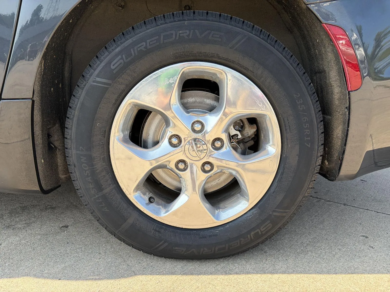 Chrysler Pacifica photo 9