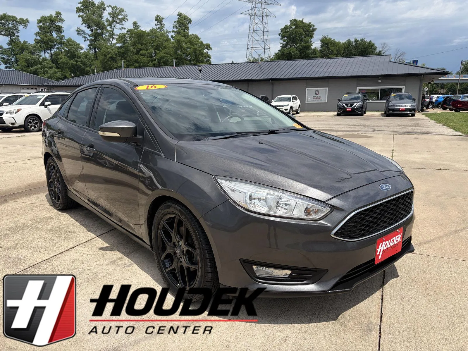 Gray 2016 Ford Focus SE for sale in Marion, IA