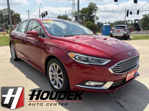 Red 2017 Ford Fusion SE for sale in Marion, IA