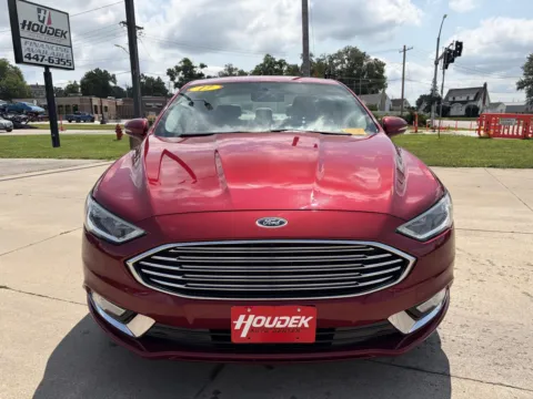 Photos of 2017 Ford Fusion SE for sale in Marion, IA at Houdek Auto Center