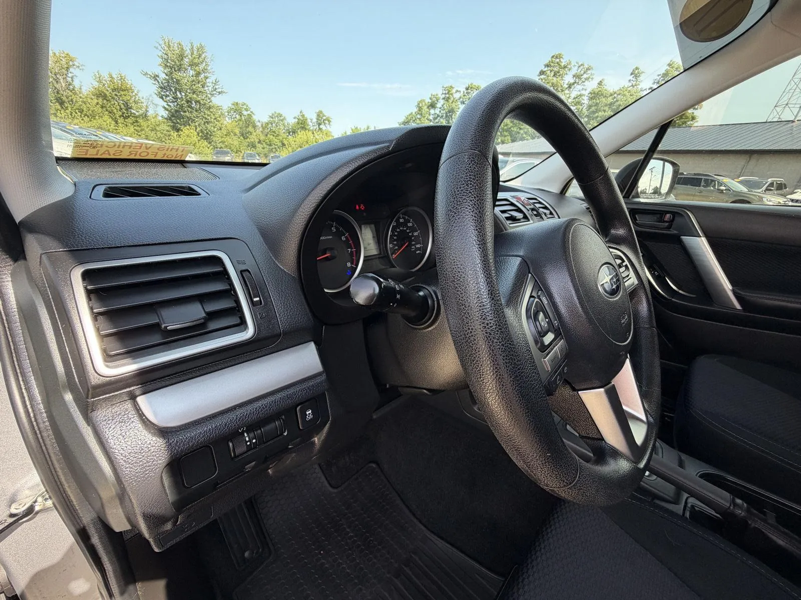 Subaru Forester photo 11