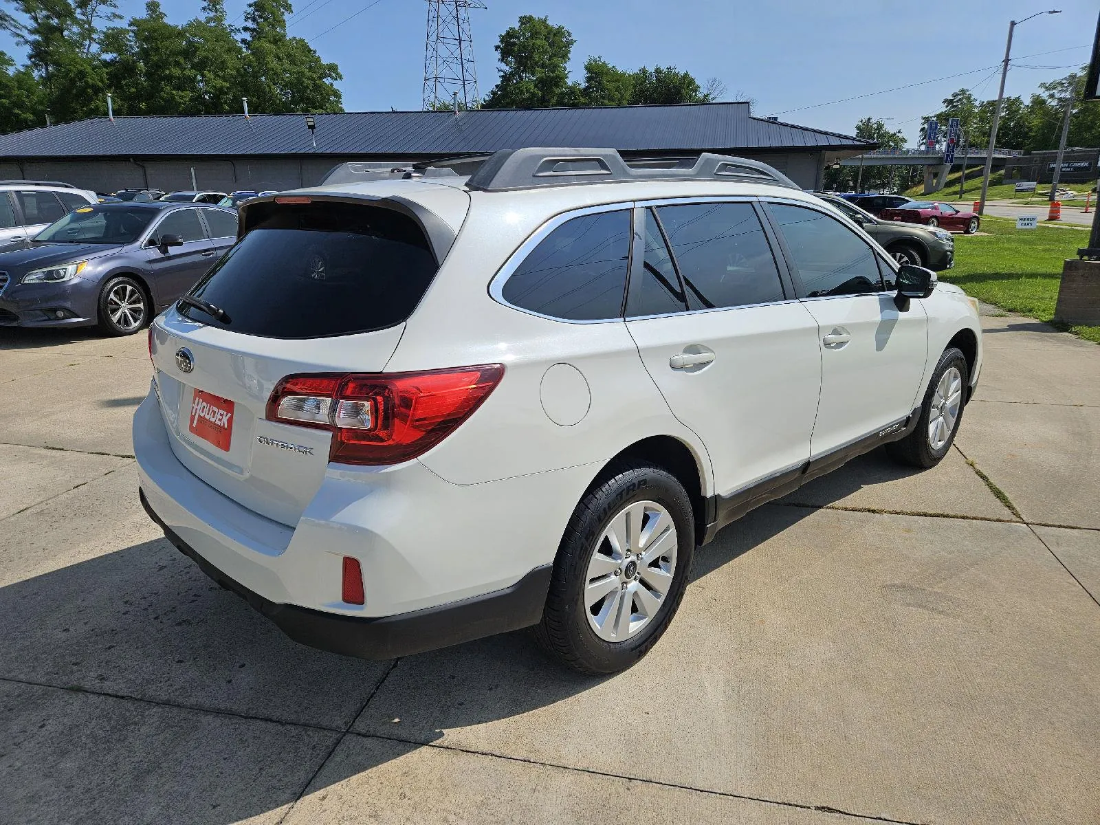 Subaru Outback photo 6