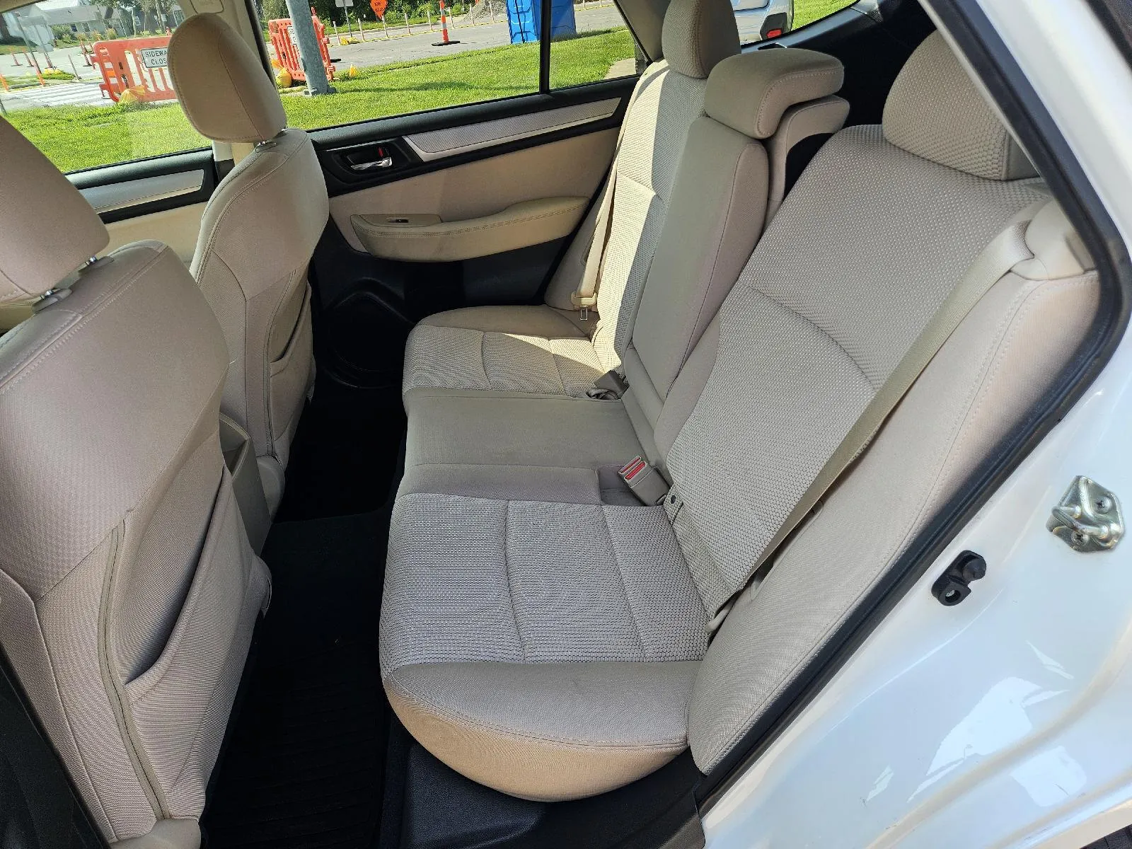 Subaru Outback photo 17