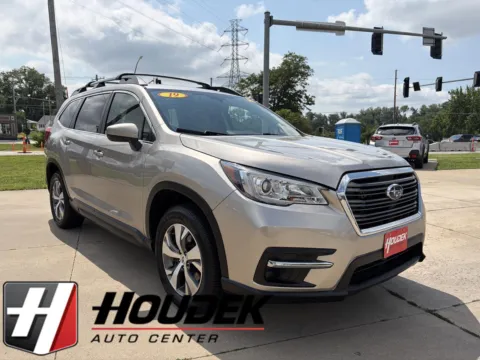 Brown 2019 Subaru Ascent Premium 7-Passenger for sale in Marion, IA