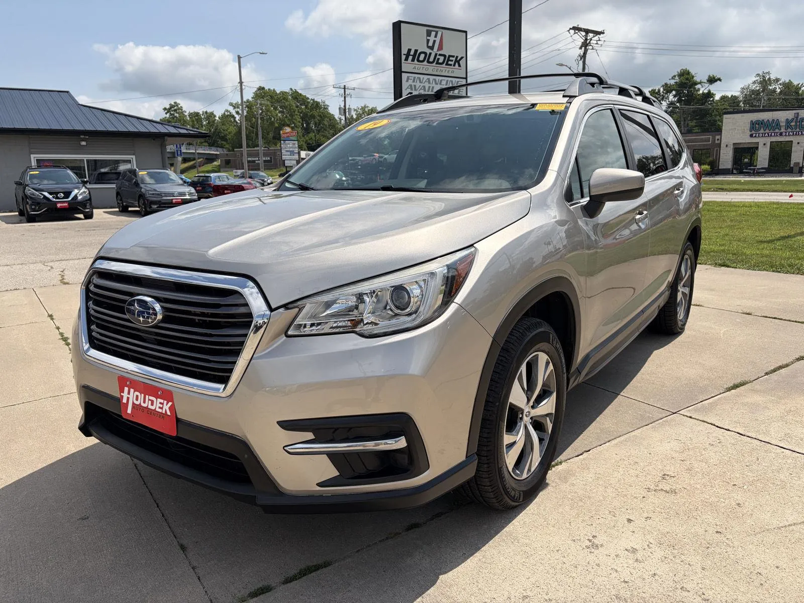 Subaru Ascent photo 3